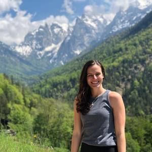 Meet your Posher, Erica